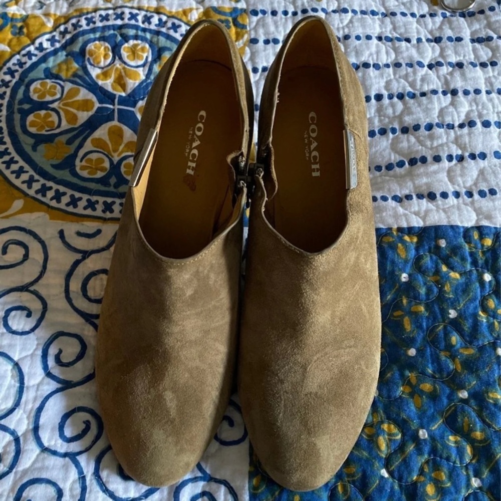 Hardly used Coach suede booties!